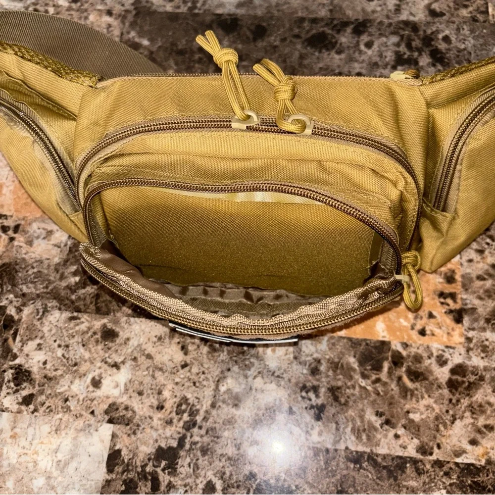 Tactical Fanny Pack with Concealed Carry Compartment 🔥✅✅✅‼️